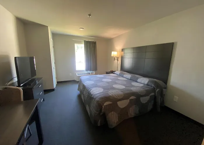 Savannah Suites Atlanta Airport