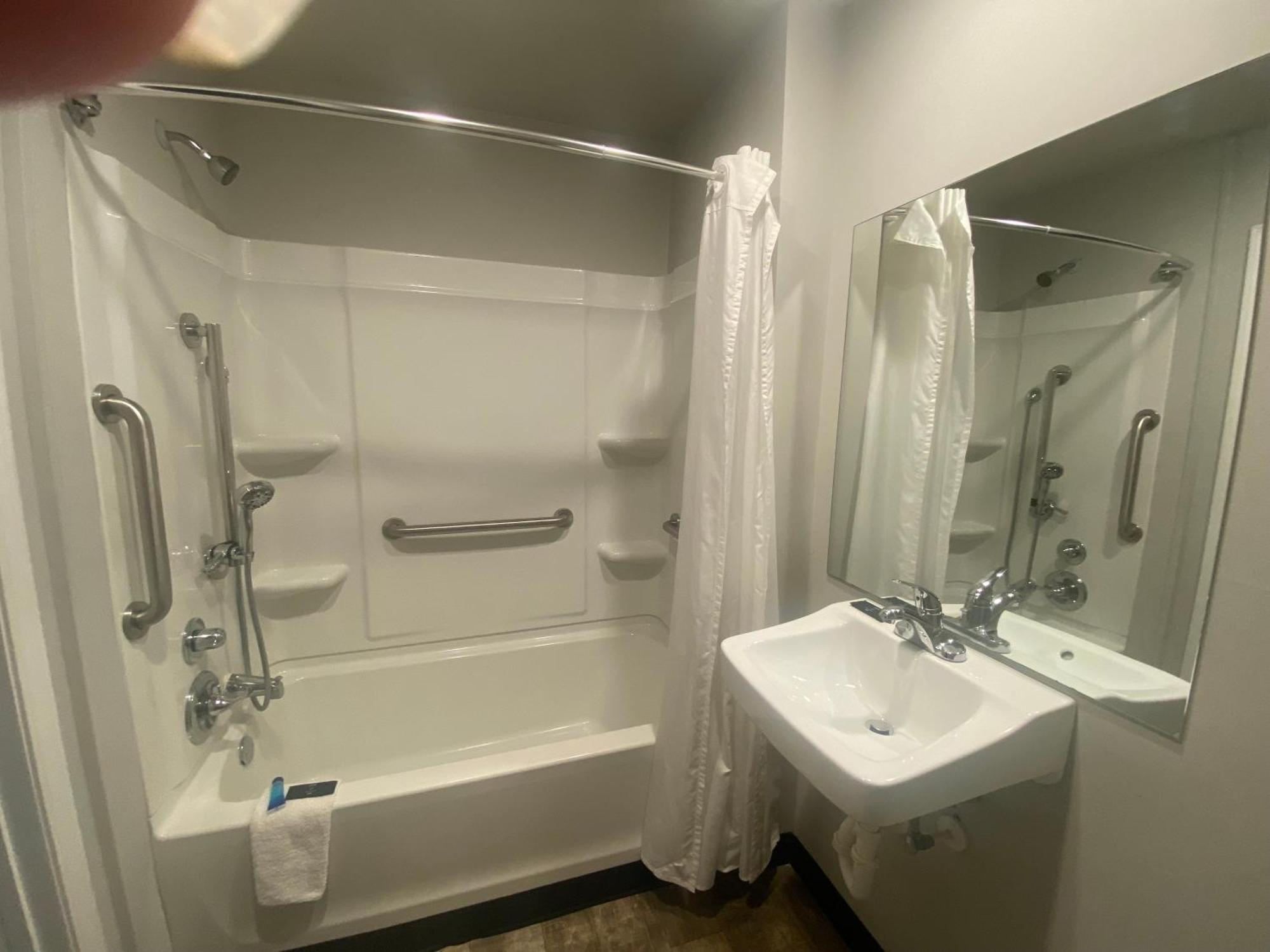 Savannah Airport Hotel