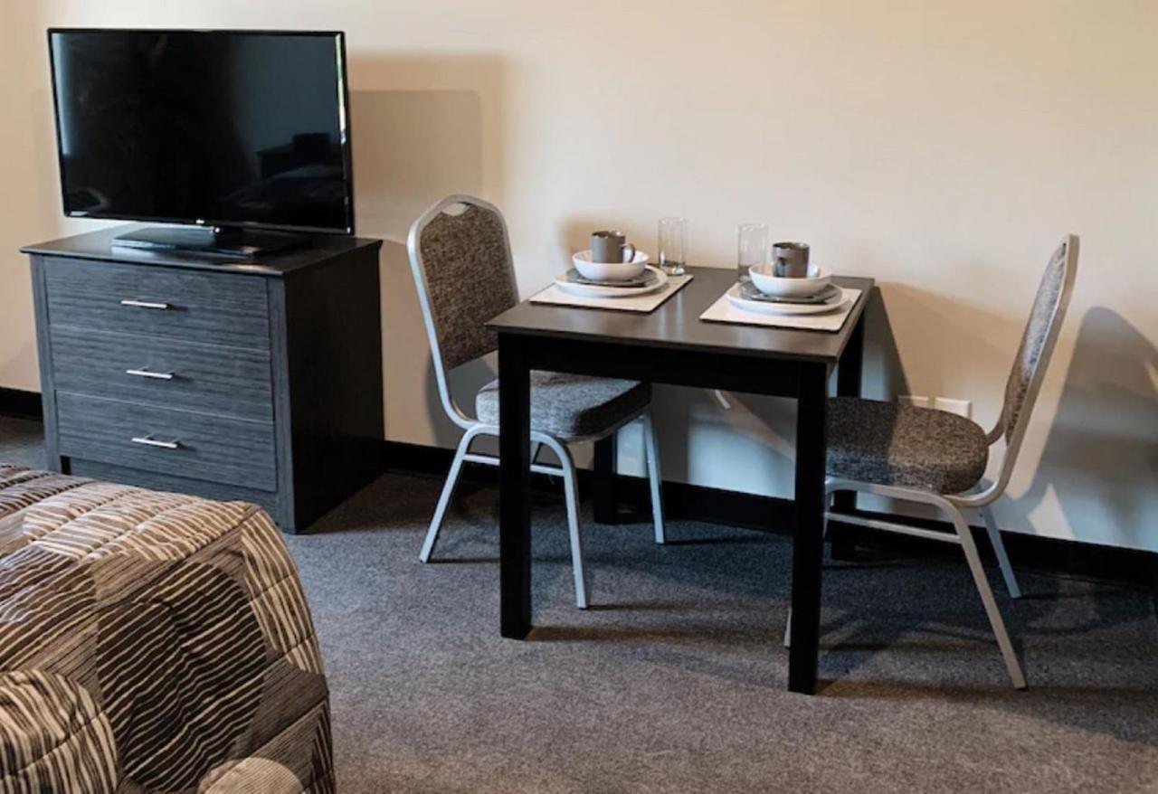 Savannah Airport Hotel
